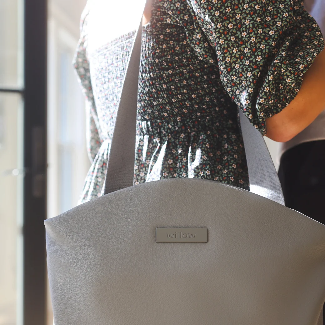 Pump Anywhere Bag with Removable Milk Cooler for Pumping Essentials