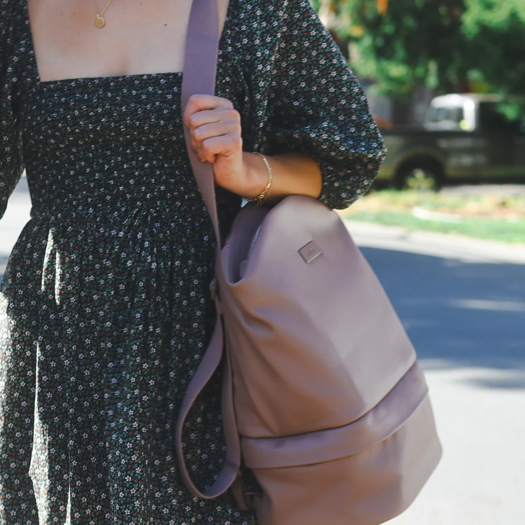 Pump Anywhere Bag with Removable Milk Cooler for Pumping Essentials